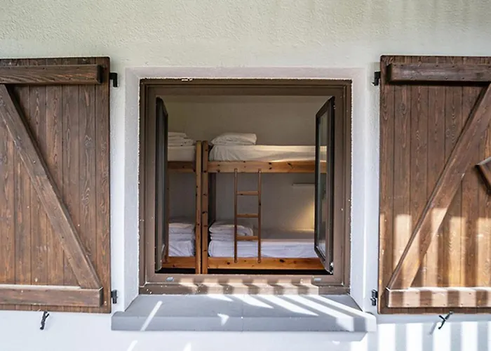 Aran Hostel