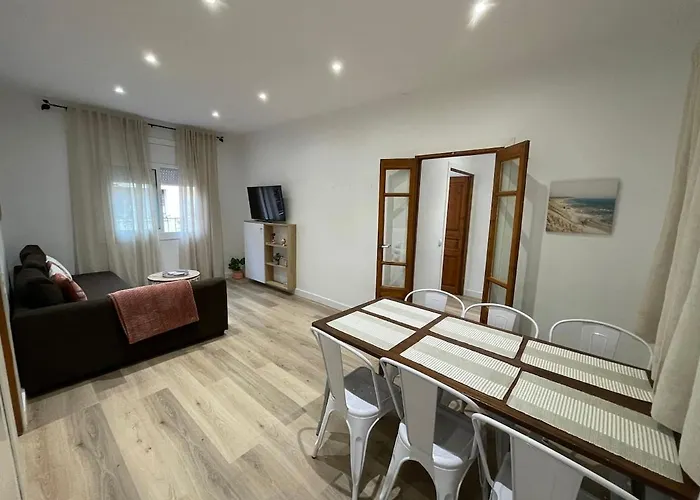 Nice Apartment 2 Bedrooms Well Connected