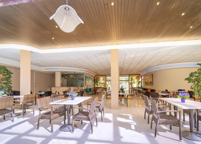 Hotel Blaumar