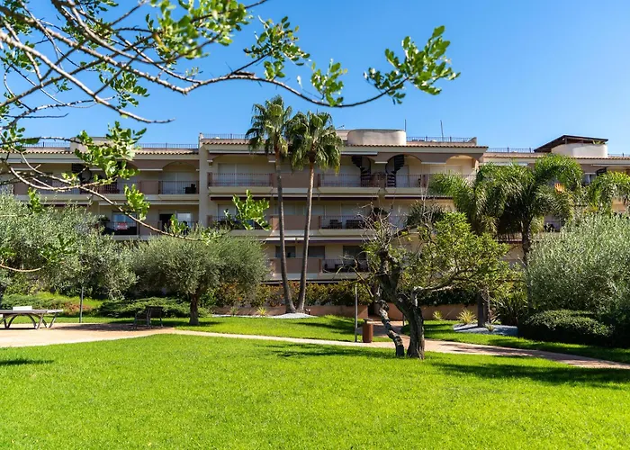 Golden Beach Apartamentos