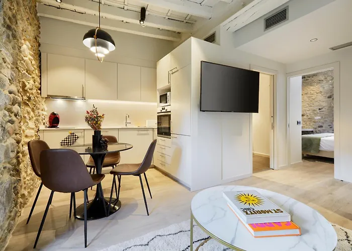 Gaia Apartments & Lofts Girona