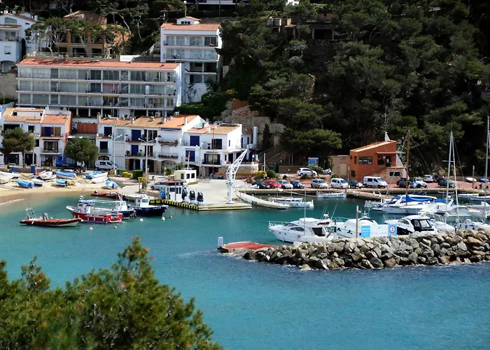 Villa Monturiol
