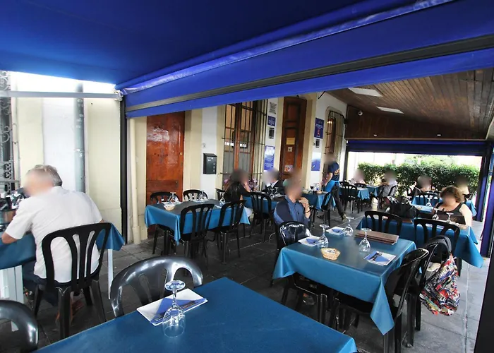 Hotel Tres Leones