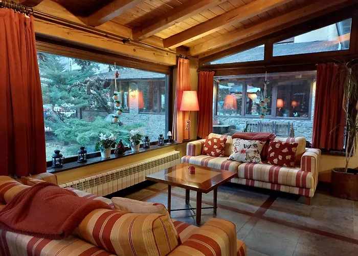 Hotel Saurat