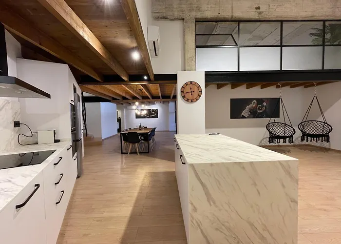 Manresa Industrial Home