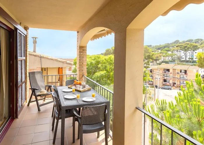 Apartamento A 100 M De Playa. Calella Palafrugell
