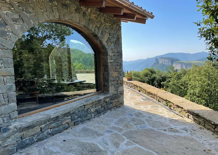 Santa Llucia Rupit (Adults Only)