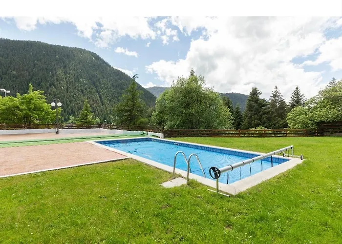 Chic Humaralet, Pie De Pistas, Free Parking