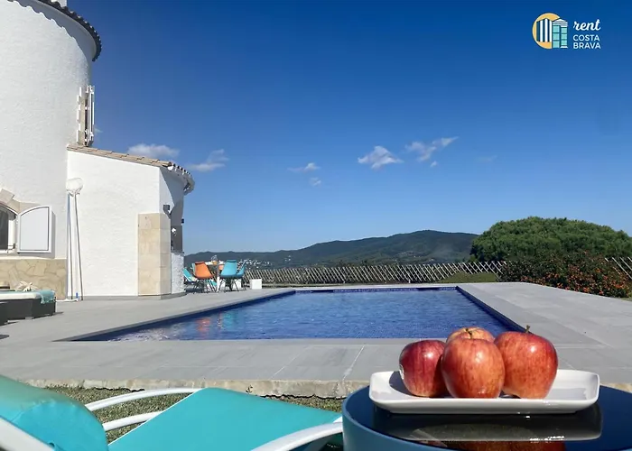 Villa Saramel Con Vistas Panoramicas Al Mar