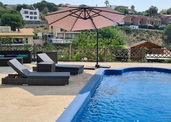 Villa Apartment With Pool And Amazing Views!