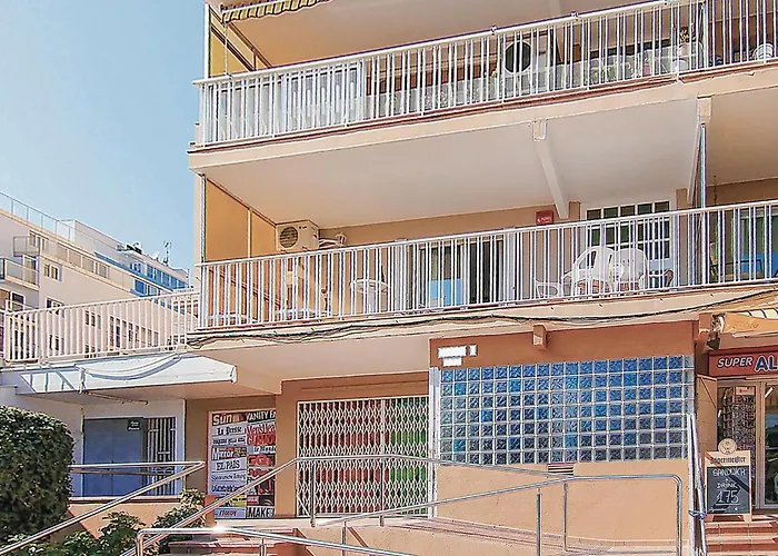 Pet Friendly Apartment In Malgrat De Mar