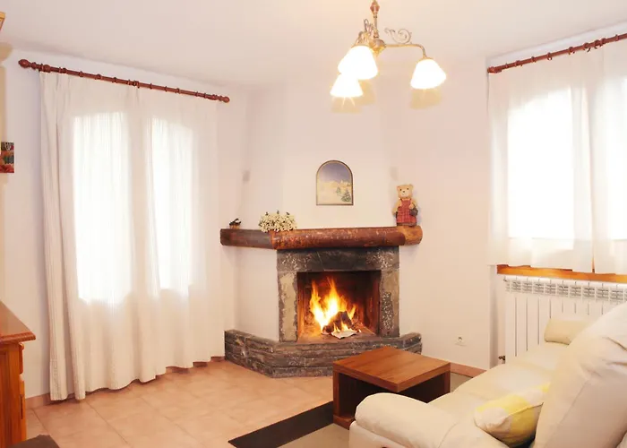 Apartamentos Albá Casa Alquesera