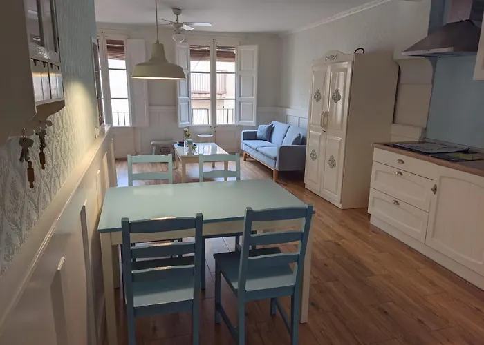 Reus, Cosy Apartment In The City'S Centre