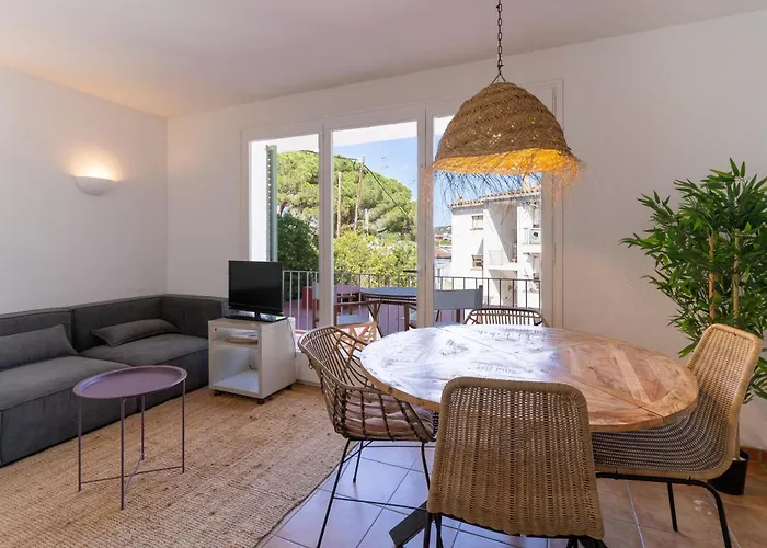 Apartamentos Casa Marea Calella Palafrugell Con Parking