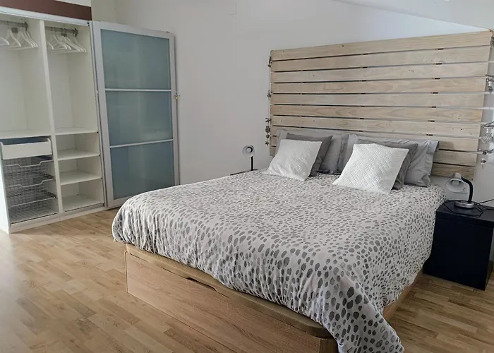 Precioso Dúplex con terraza a 5 minutos playa y 20 minutos de Barcelona