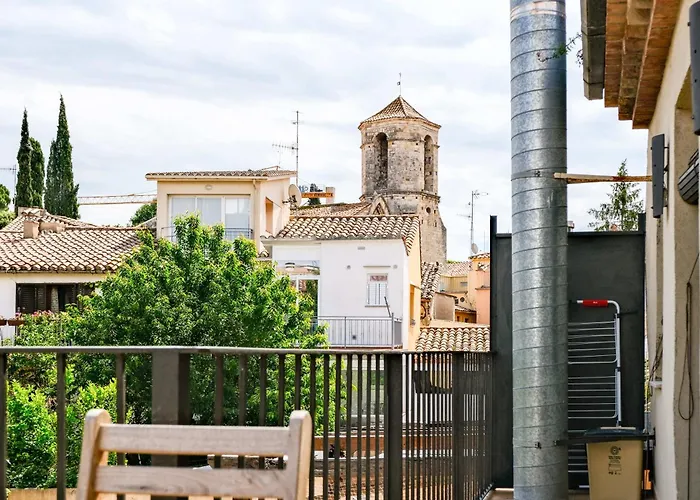 Ca l'Eudald 3, Apartamento en Besalú con terraza