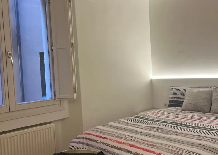 Apartaments Apturvic En El Centre Historic