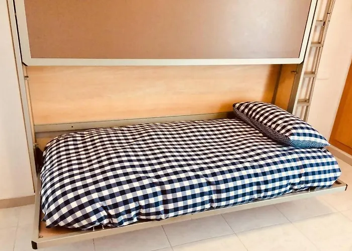 Apartamento con WIFI y piscina cerca del mar