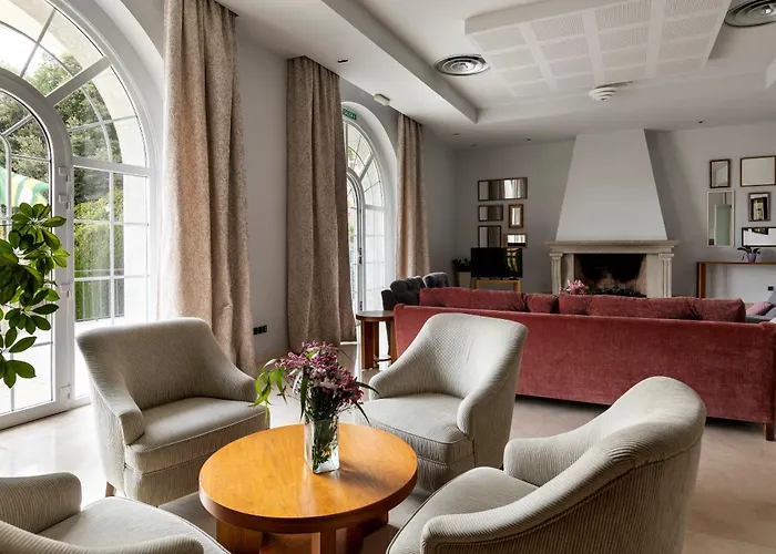 Parador De Vic-Sau