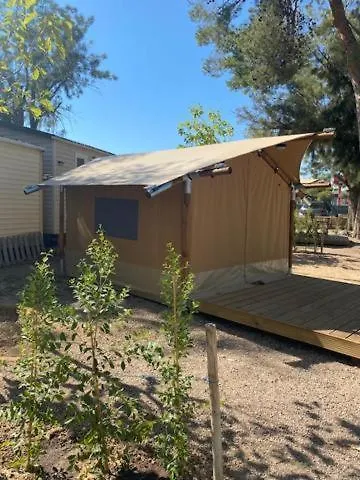 Camping Miramar Playa - Camas Individuales