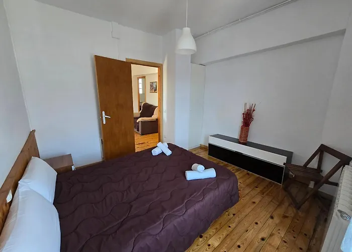 Spacious Apartment In Bellver De Cerdanya 150 M² With Balcony