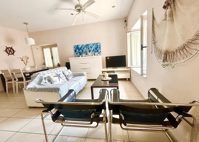 Increíble casa frente al mar , planta baja