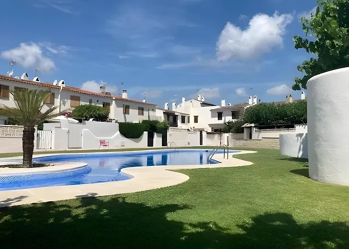 Costa Dorada Beach Villa With Shared Pool And Terrace