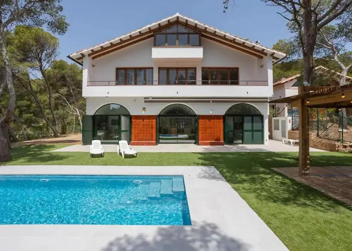 Villa Can Reig Tamariu, Next To The Beach