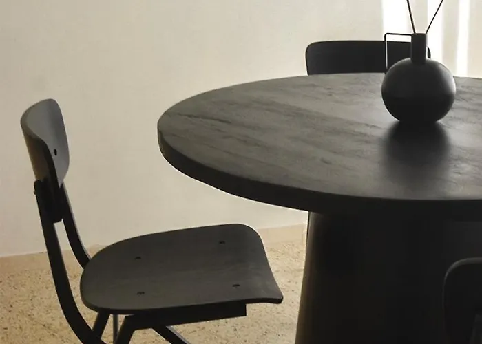 The Appartment