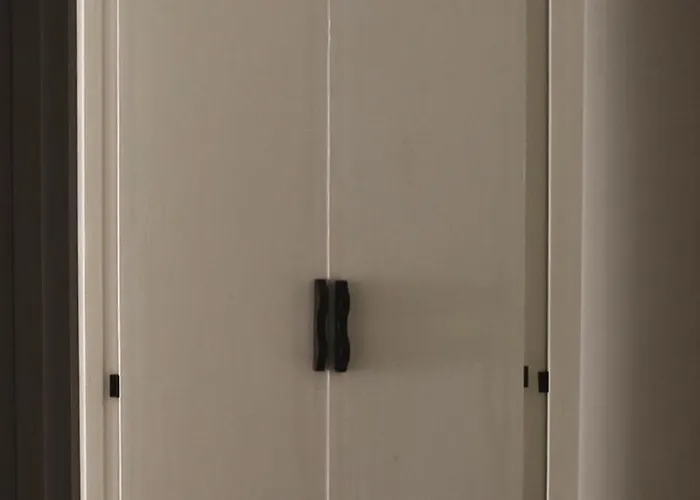 The Appartment