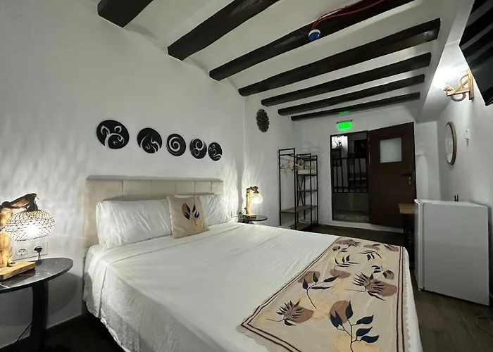 Vilador Barcelona Beach Hotel