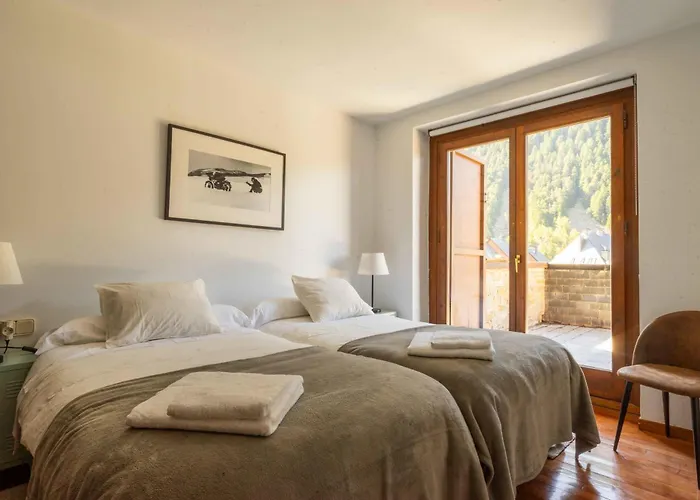 Mow's Snow Lodge - Pie de Pista en Baqueira- Beret