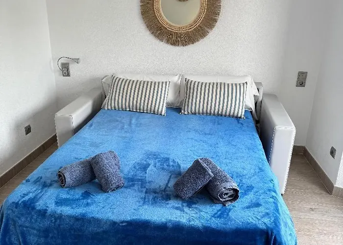 Loft Vistes Al Mar 50 Mts To Christmas R Sailing
