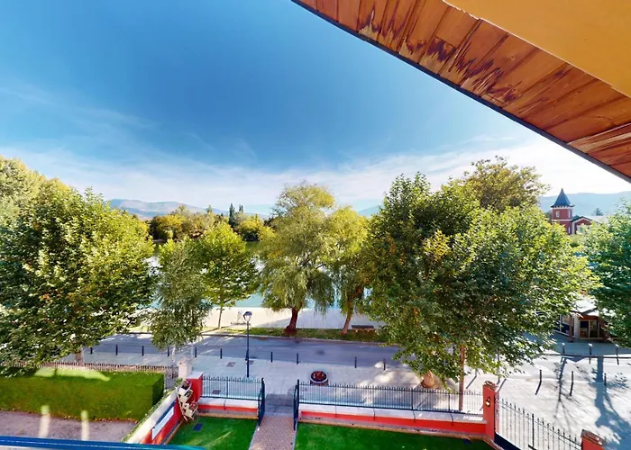 Apartaments Boutique La Torreta Del Llac