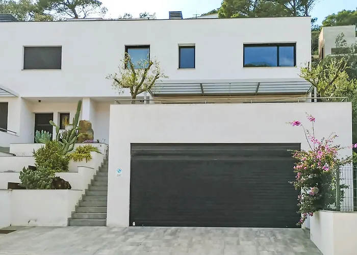 Holiday Home Sa Riera White On The Beach By Interhome