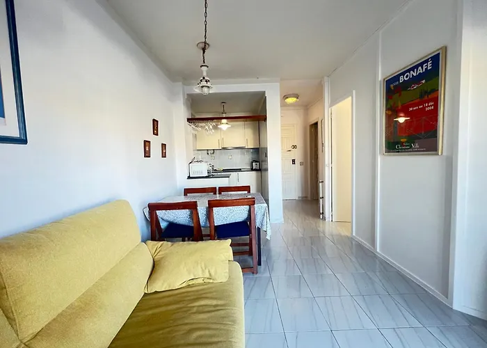 Apartamento A Frente Del Canal Con Terraza