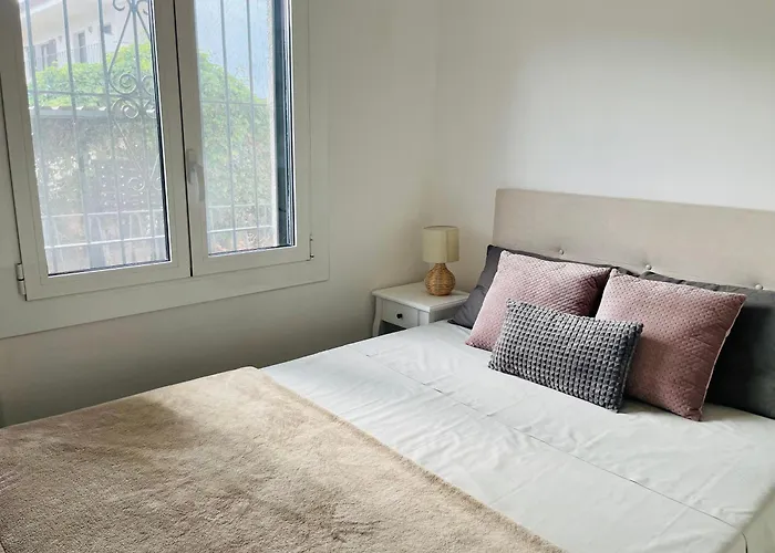 Hauzify I Apartament Gaviota