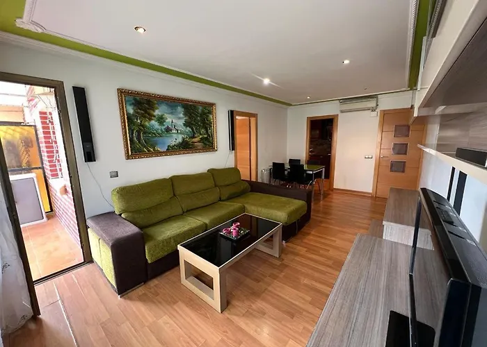 Bonito piso de 4 habitaciones- Port Aventura