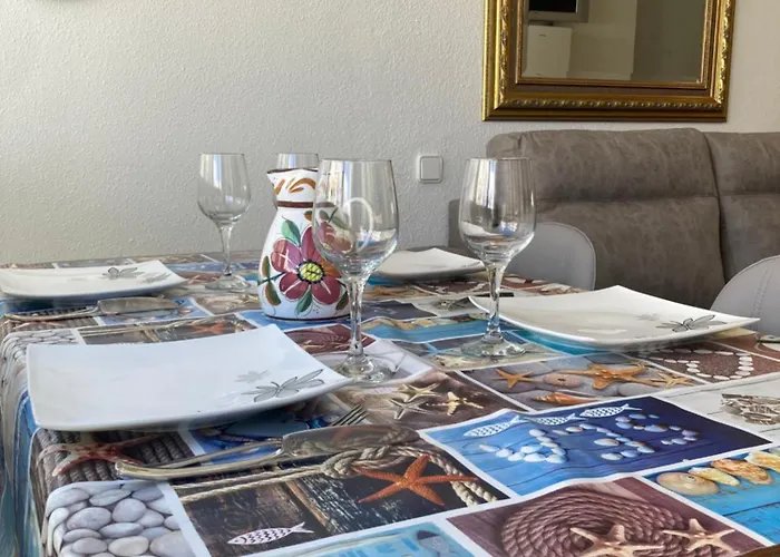 Apartamento La Pineda A 100 Metros De La Playa!!