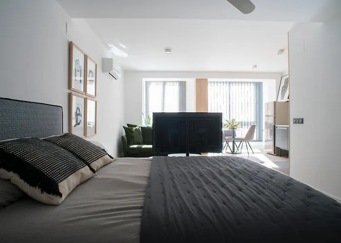 Apartaments Turístics Cardona IV