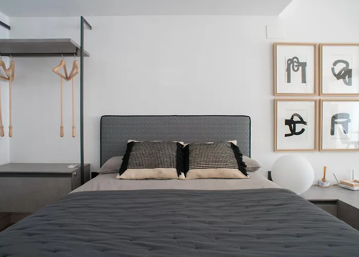 Apartaments Turístics Cardona IV