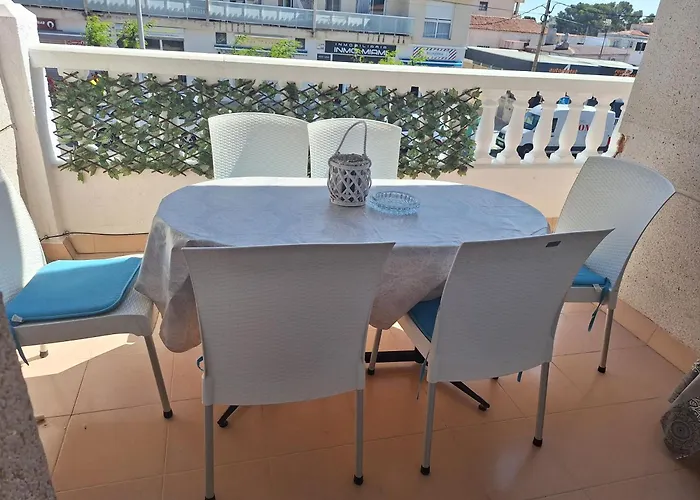 Centrico Piso A 5 Min De La Playa, Ac, Wifi Y Parking Incluido
