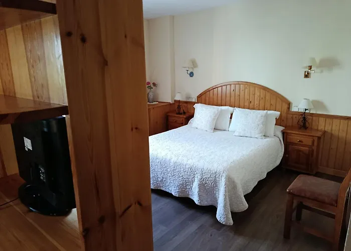 Hotel Llacs De Cardos