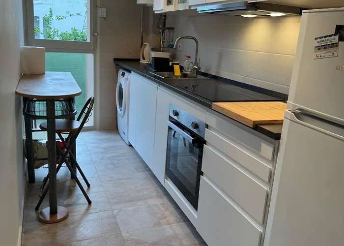 Luminoso apartamento en Canet de Mar cercano a la playa y a Barcelona