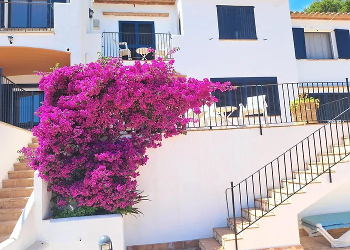 Cala Nostra- Roca Rosa