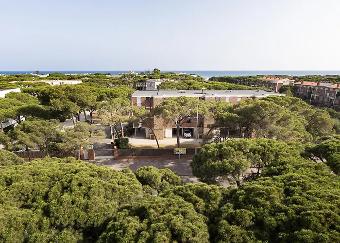 Lets Holidays Bright Apartment In Gava Mar
