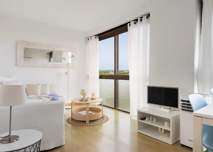 Lets Holidays Bright Apartment In Gava Mar