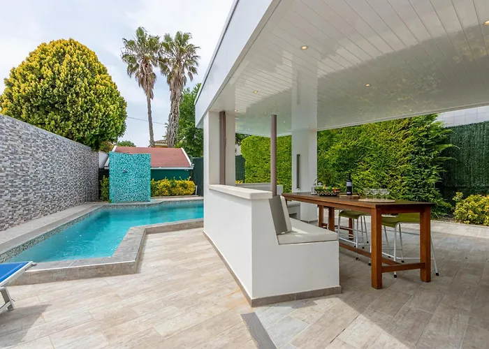 Maison Moderne Avec Piscine, Clim, Wifi Et Parking A Sant Pere Pescador