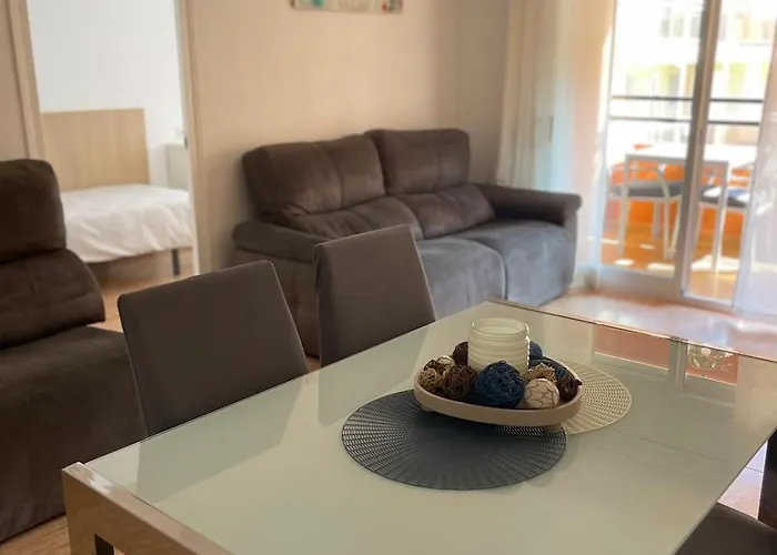 Beach Apartment Near Riuet Spring