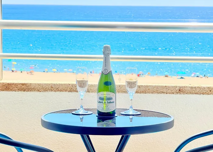 Face a la Mer - vue epique, climatisation, wifi, draps inclus